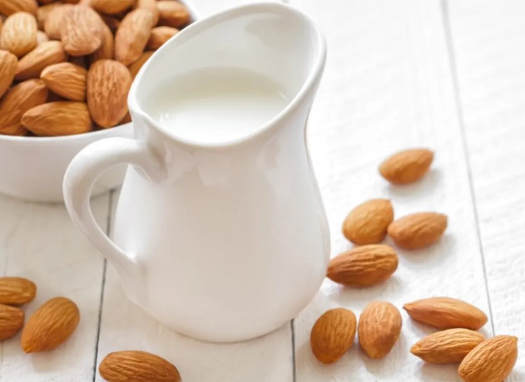 Cons of Almond Milk for Weight Loss